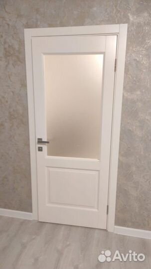 Двери межкомнатные из массива новые