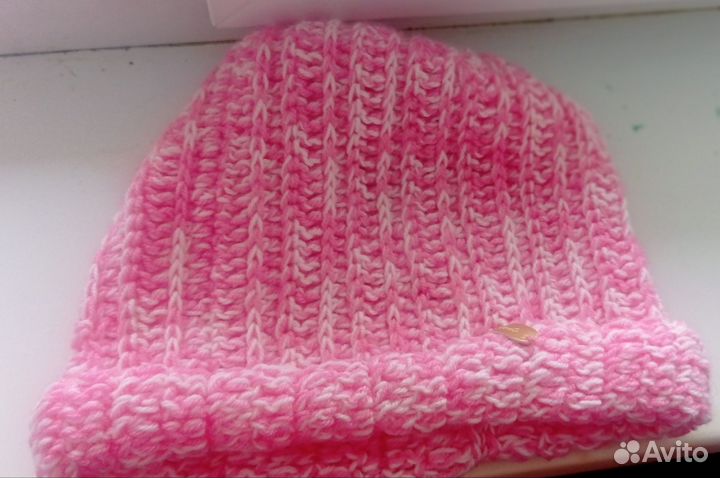 Шапка женская вязаная