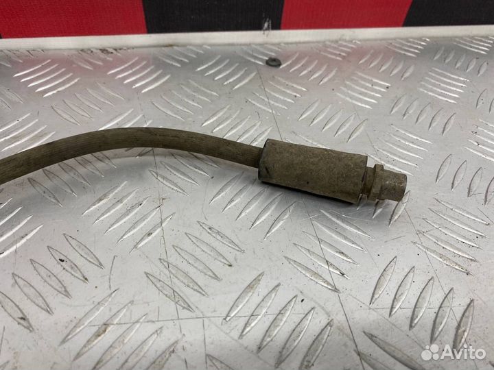 Б/У трубка тормозная (патрубок, шланг) передний