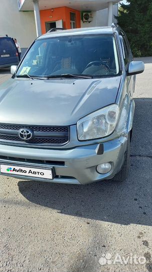 Toyota RAV4 2.0 AT, 2003, битый, 230 000 км