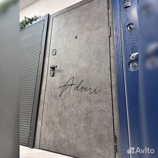 Дверь входная металлическая новая
