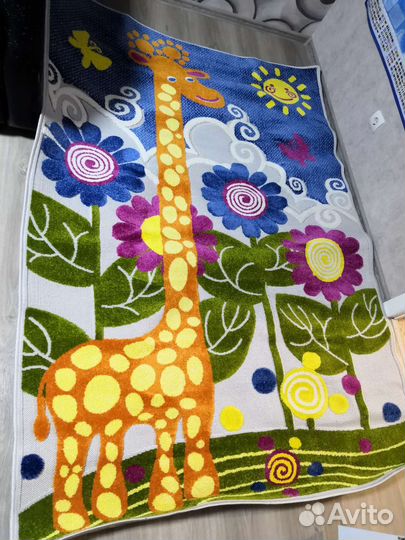Ковер детский новый