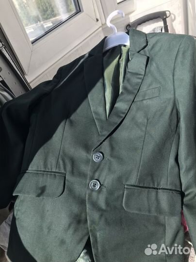 Пиджак зеленый школьный 134