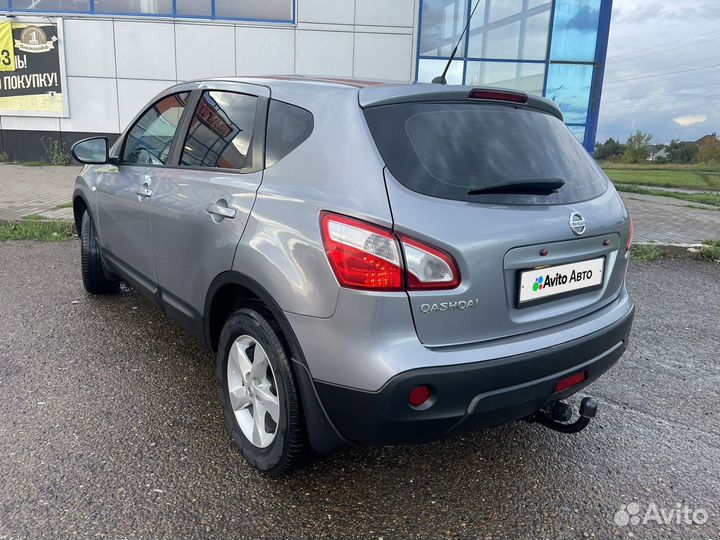 Nissan Qashqai 2.0 CVT, 2011, 269 800 км