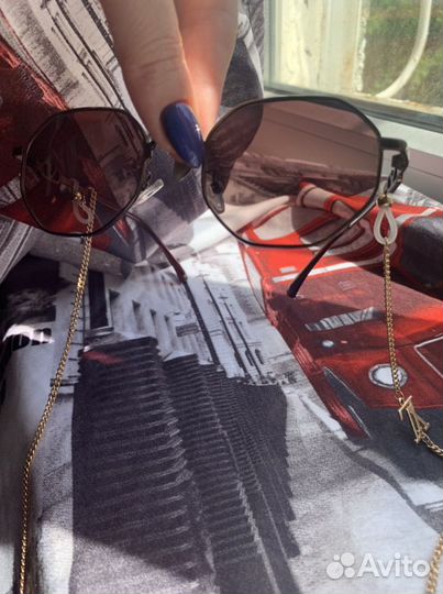 Солнцезащитные очки