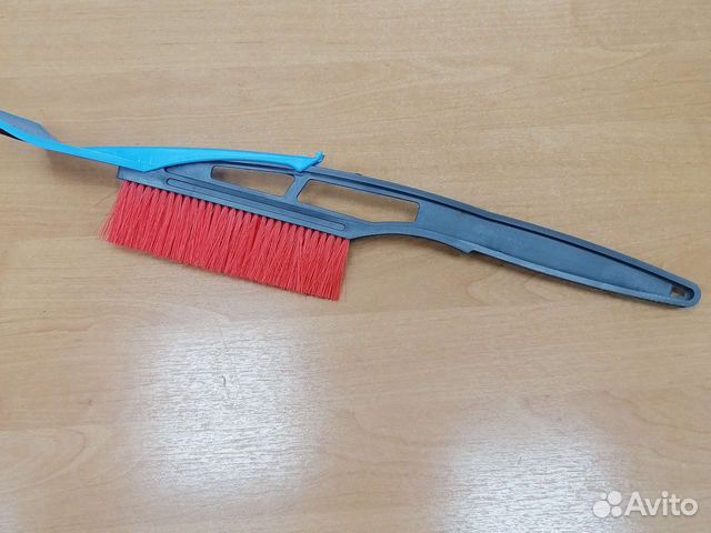 Щетка для чистки снега