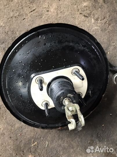 Honda Accord 7 тормозной вакуумник