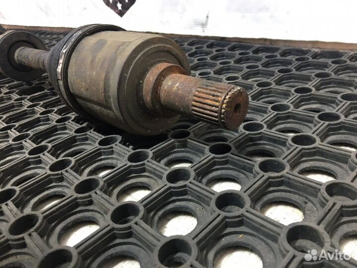 Полуось (привод) передняя левая L Honda CR-V