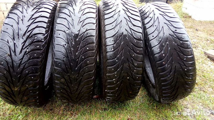 Yokohama Ice Guard Stud IG55 205/60 R15