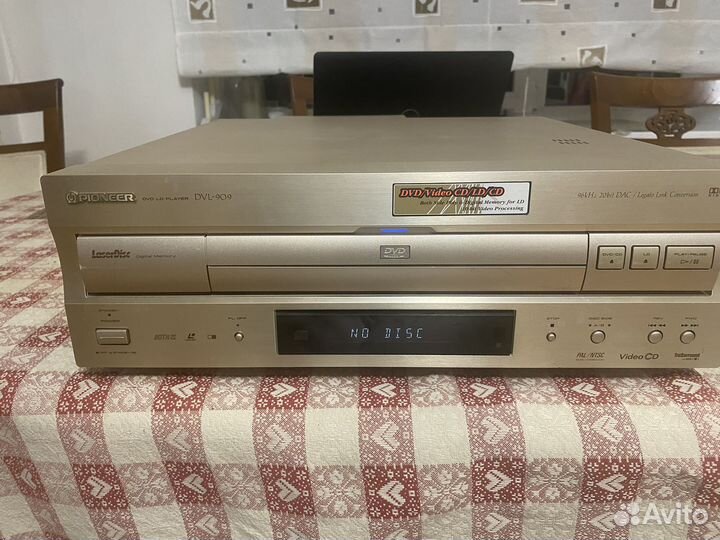LD Dvd плейер Pioneer DVL 909