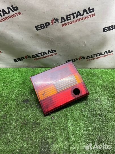 Фонарь задний правый Volkswagen Passat B4