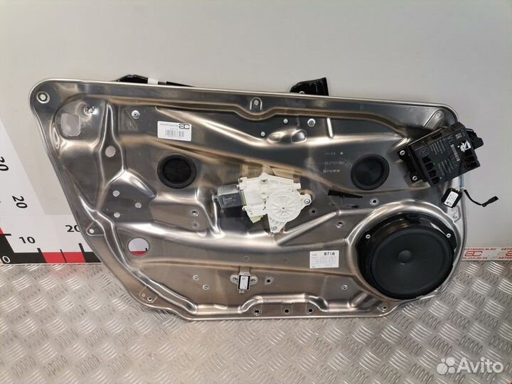 Стеклоподъемник передний левый Mercedes-Benz