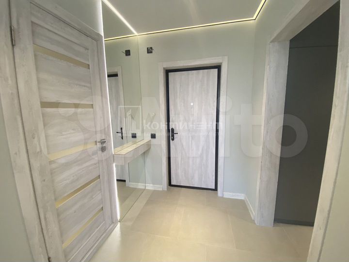 2-к. квартира, 51 м², 8/10 эт.