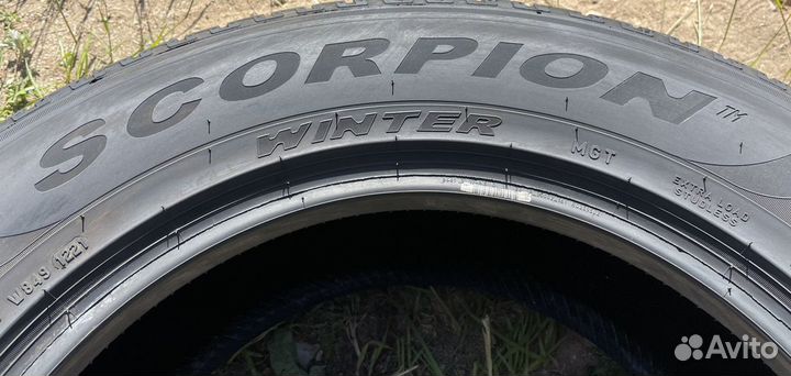 Pirelli Scorpion Winter 255/60 R18