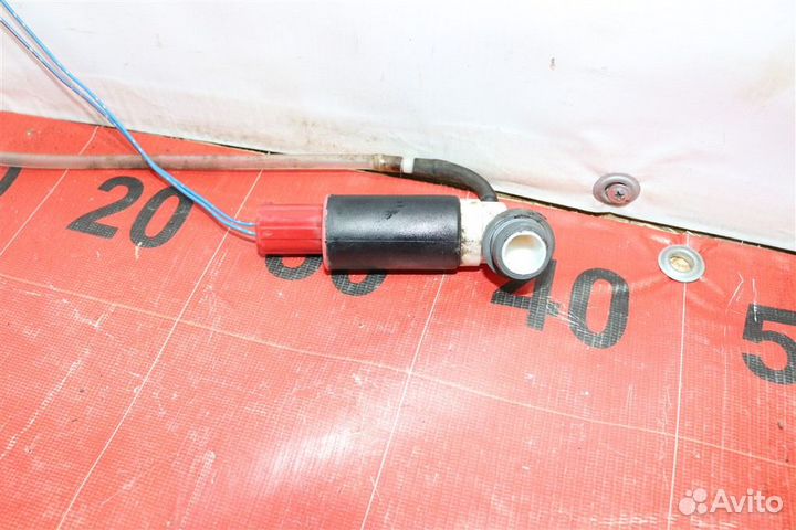 Насос омывателя задний Toyota Corolla 120 хэтчбек