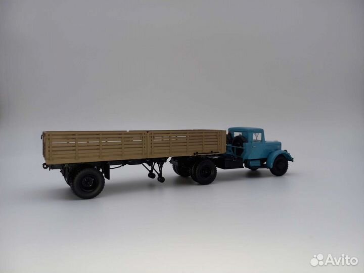 Маз200в с прицепом маз-5215 голубой, коричневый