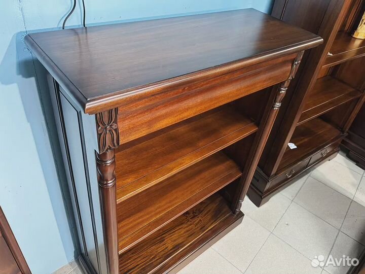 Книжный шкаф из массива MSU.31R Инд