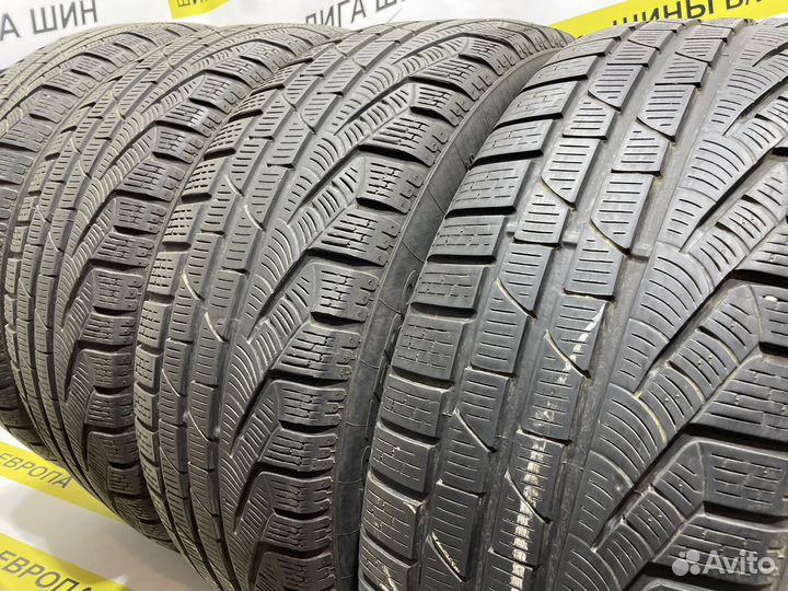 Pirelli Winter Sottozero 210 Serie II 235/55 R18 100R