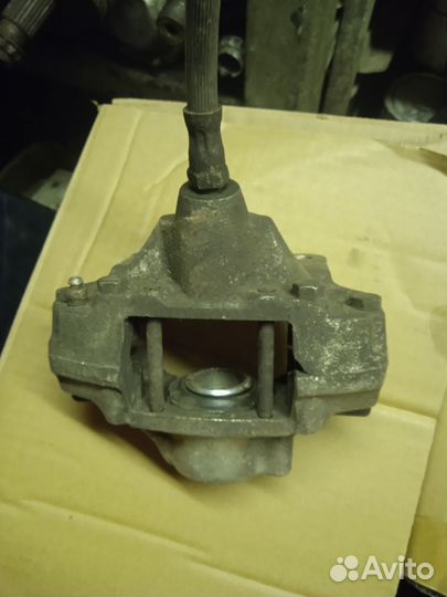 Суппор Мерседес 190 (201)