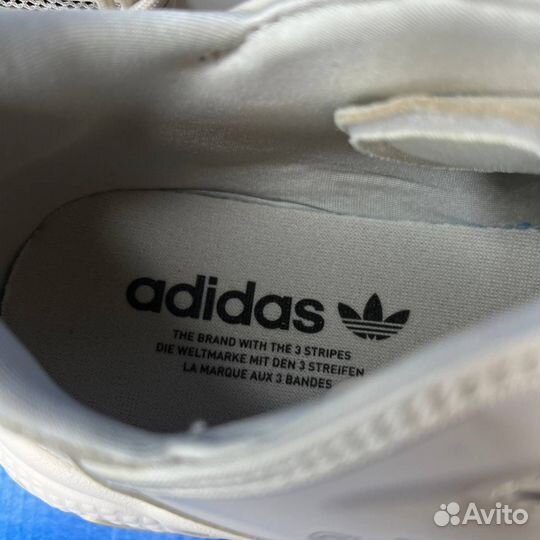 Оригинал 9 US Adidas Originals Ozweego Celox