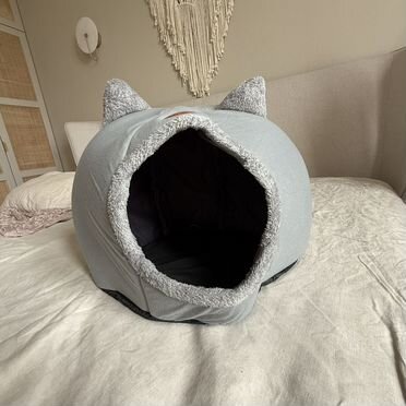 Домик лежанка для кошки новый
