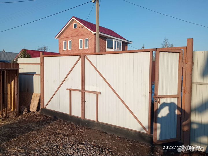 Ворота с калиткой распашные бу