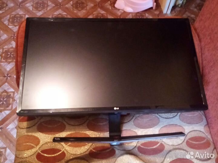 Монитор LG 27