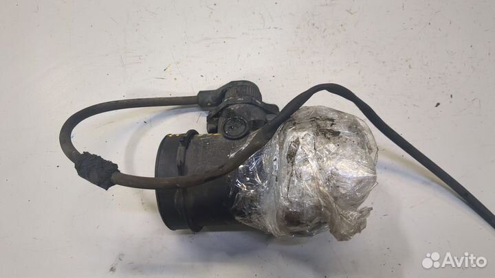 Измеритель потока воздуха Mercedes 124 E, 1995