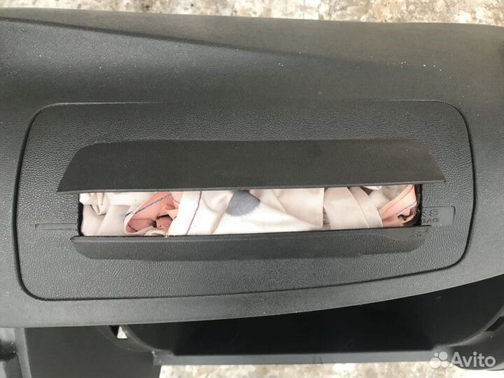 Торпедо Nissan Almera G15 под восстановление