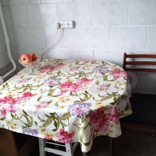 2-к. квартира, 43 м², 3/5 эт.