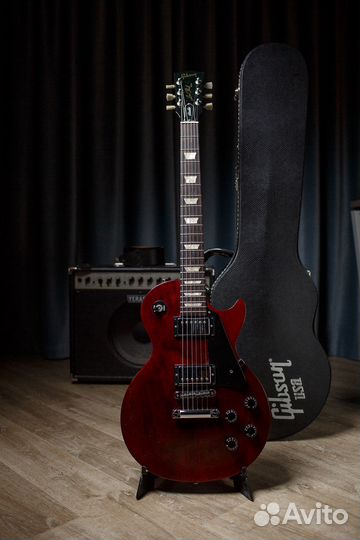 Электрогитара Gibson les paul studio