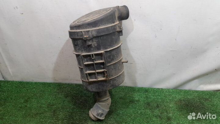 Корпус воздушного фильтра Renault Scenic 1 1.6