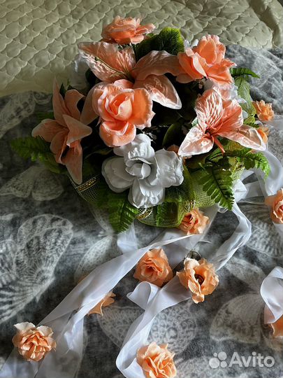 Свадебные украшения на машину