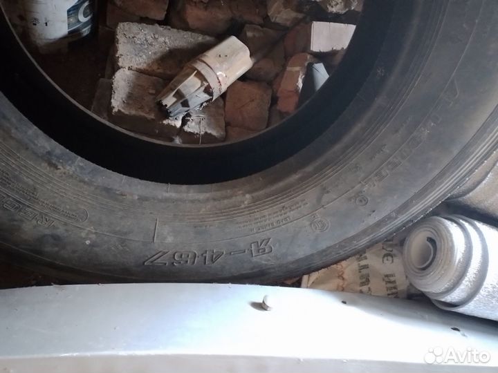 Покрышка на камаз бескамерка 15000тыс