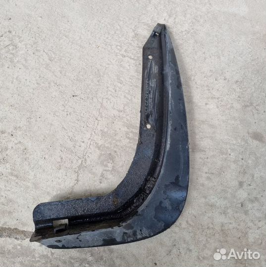 Брызговик задний Skoda SuperB II