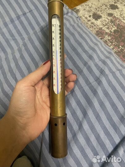 Подвесной настенный термометр с красной шкалой