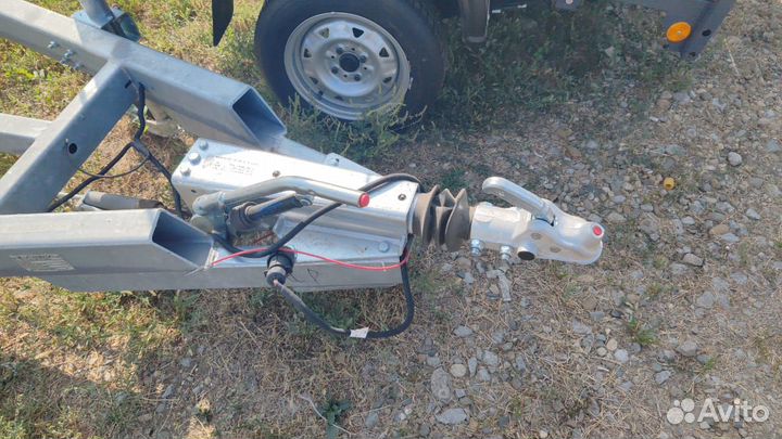 Прицеп для катеров и яхт мзса L 9025-3.35 исп. 101