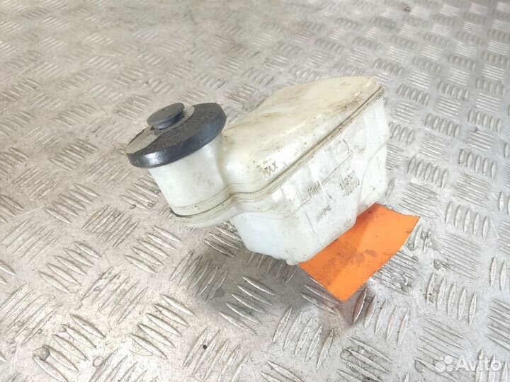 Бачок главного тормозного цилиндра Lexus Gs 2005 2