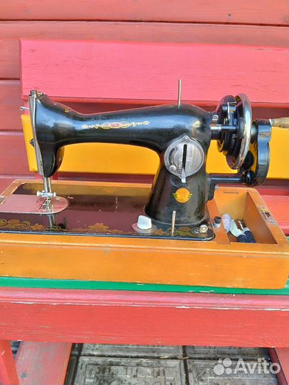Швейная машинка