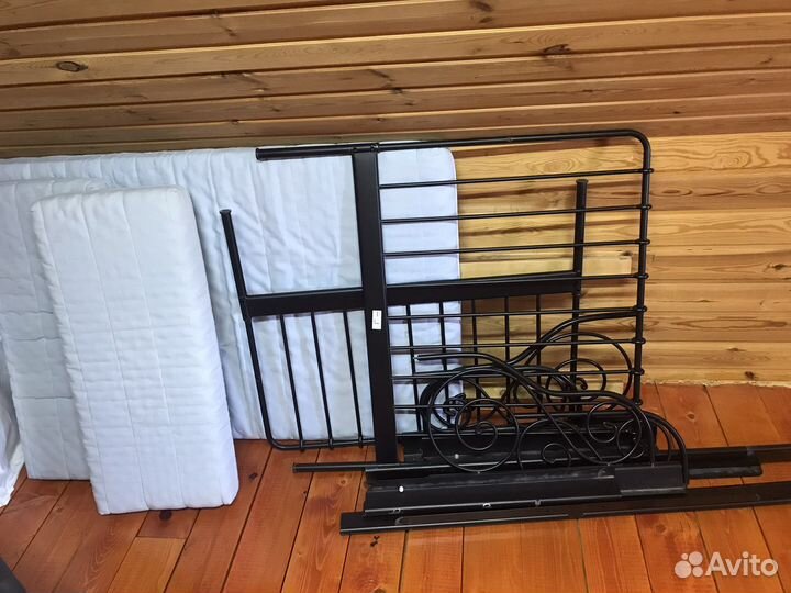 Кровать Икеа