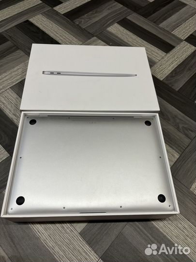 Apple macbook air 13 2020 m1 8gb 256