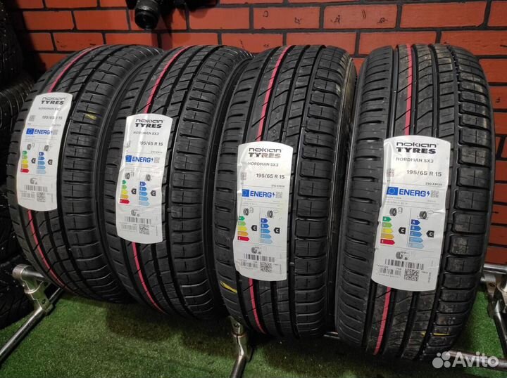 Nokian Tyres Nordman SX3 195/65 R15 91H