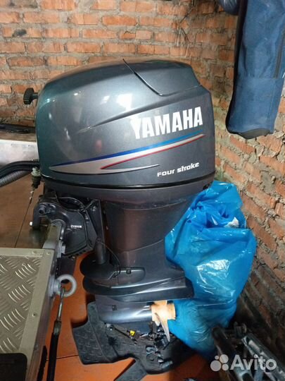 Yamaha F30