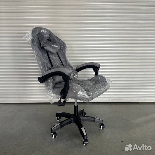 Компьютерное кресло / Офисное кресло