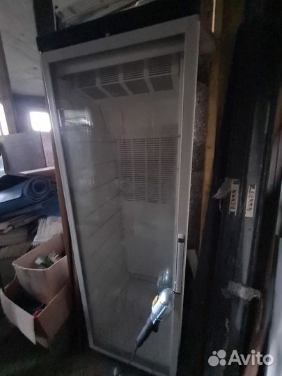 Холодильный шкаф витрина бу