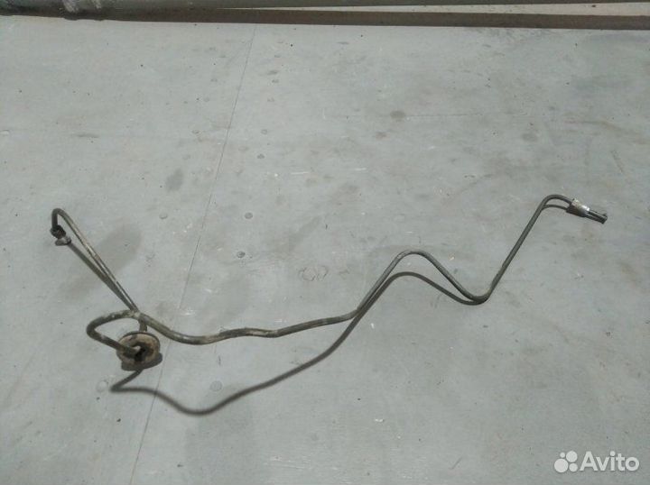 Трубка тормозная передняя левая Zaz Chance седан