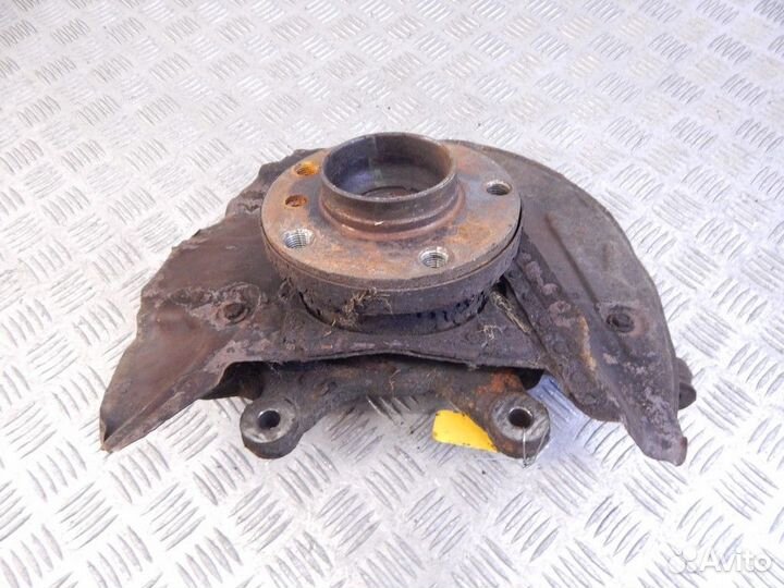 Ступица/Поворотный кулак BMW E53