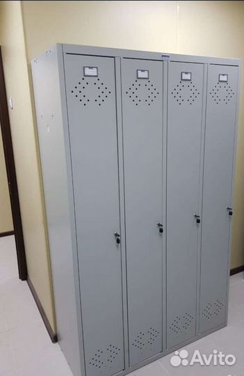 Шкафы для раздевалок