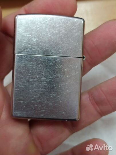 Зажигалка бензиновая zippo