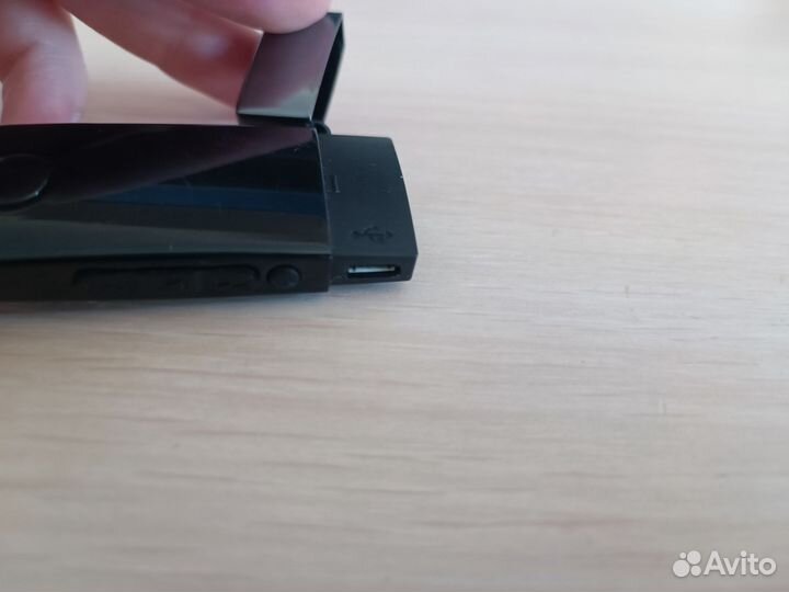 Гарнитура Sony ericsson (Bluetooth)